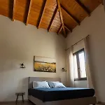 Eviona Iris Apartment