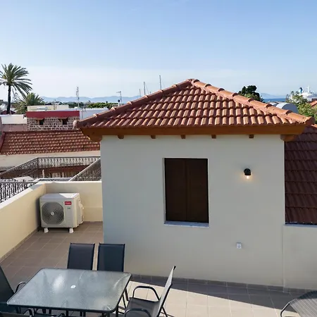 Eviona Iris Apartman Rhodes City